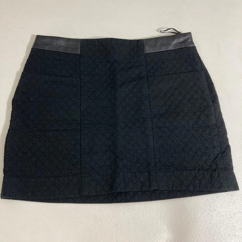Mango Casual‎ Mini Skirt Womens 2 Black Quilted Faux Leather Trim Pockets